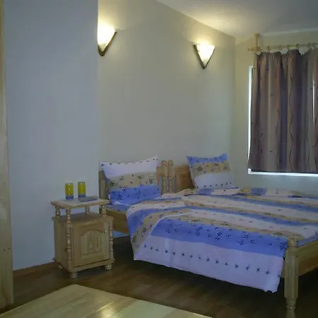 Antoaneta Νεσέμπαρ